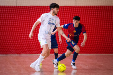 Imagen principal de la crónica del Barça Atlètic - Zambú CFS Pinatar.